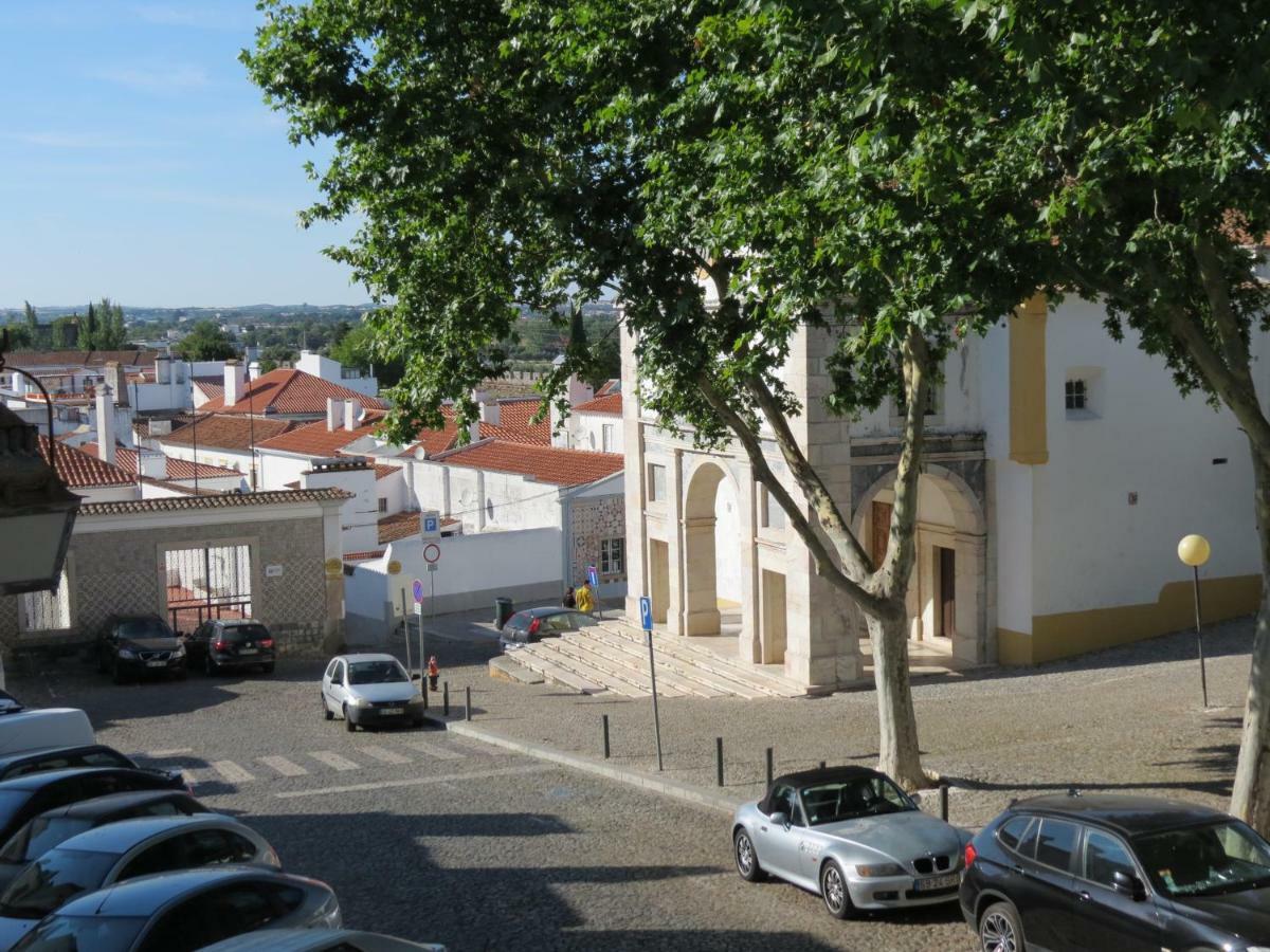 4 House In Evora Apartment Exterior photo